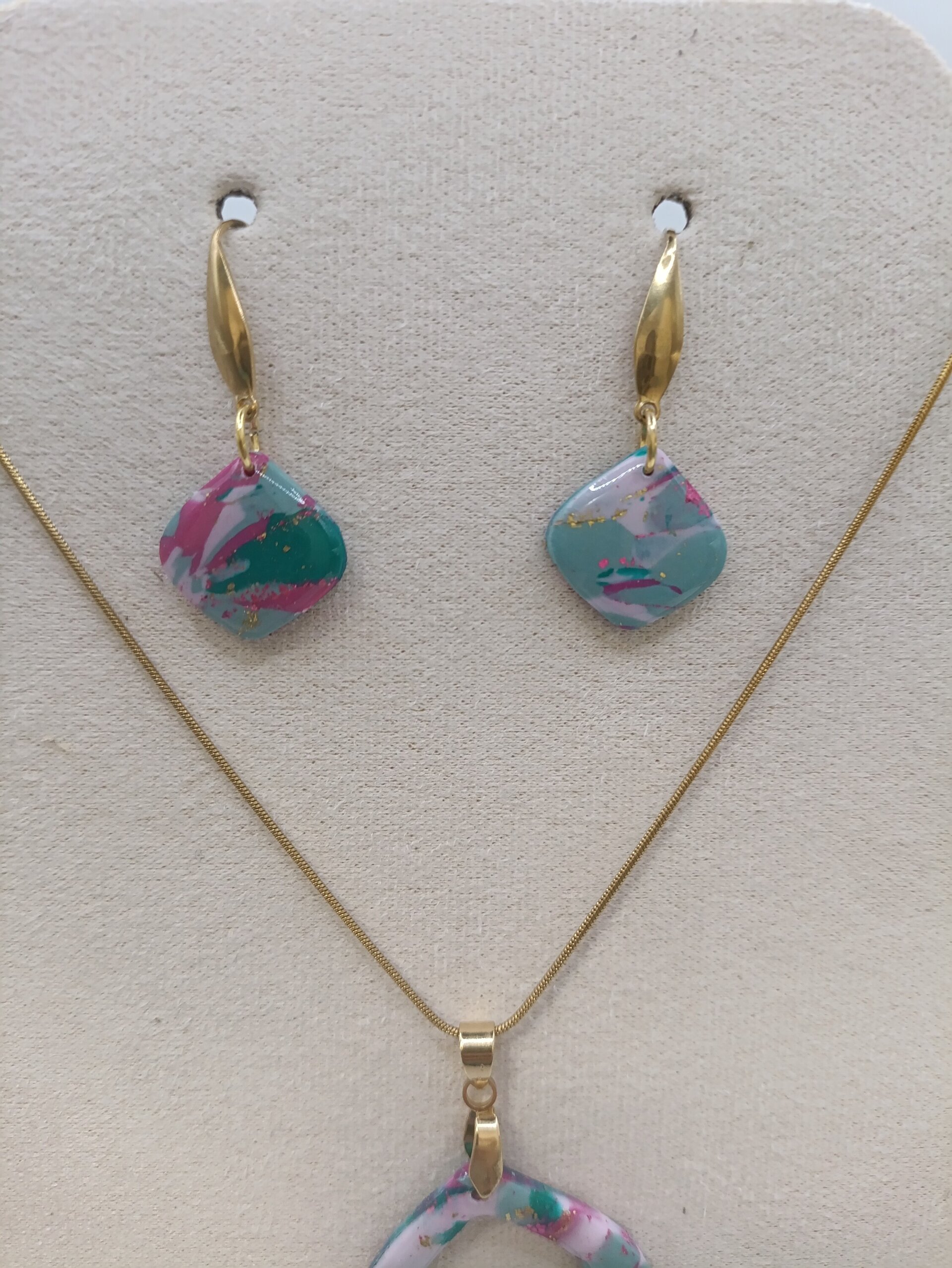 Conjunto de pendientes y colgante Jade 2 - 2