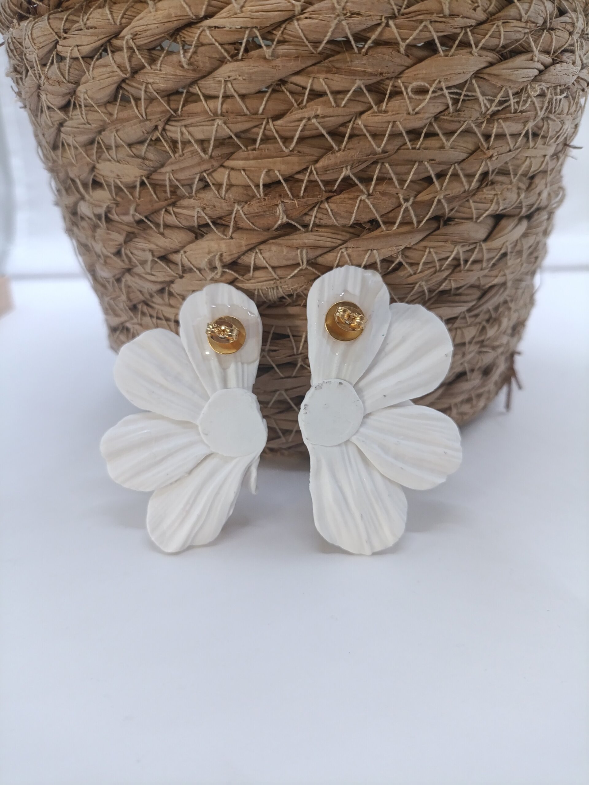 Pendientes para evento media flor - 5