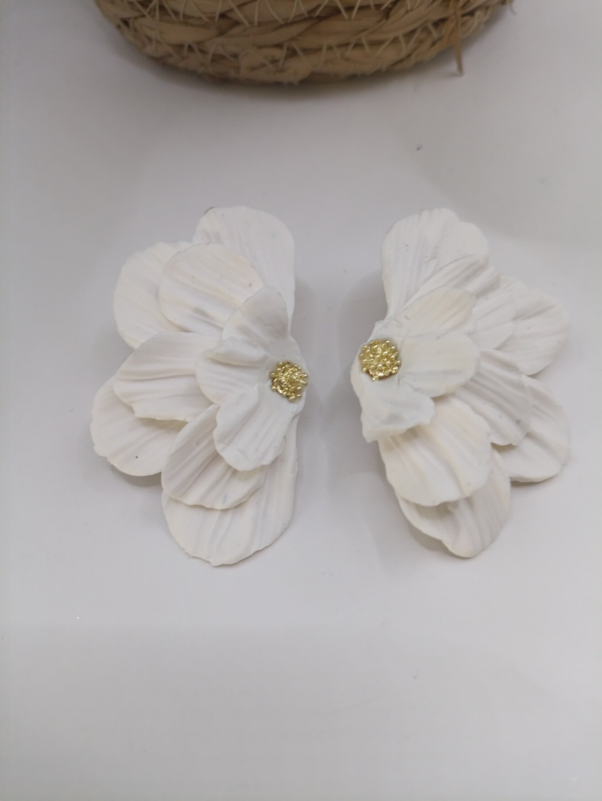 Pendientes para evento media flor - 3
