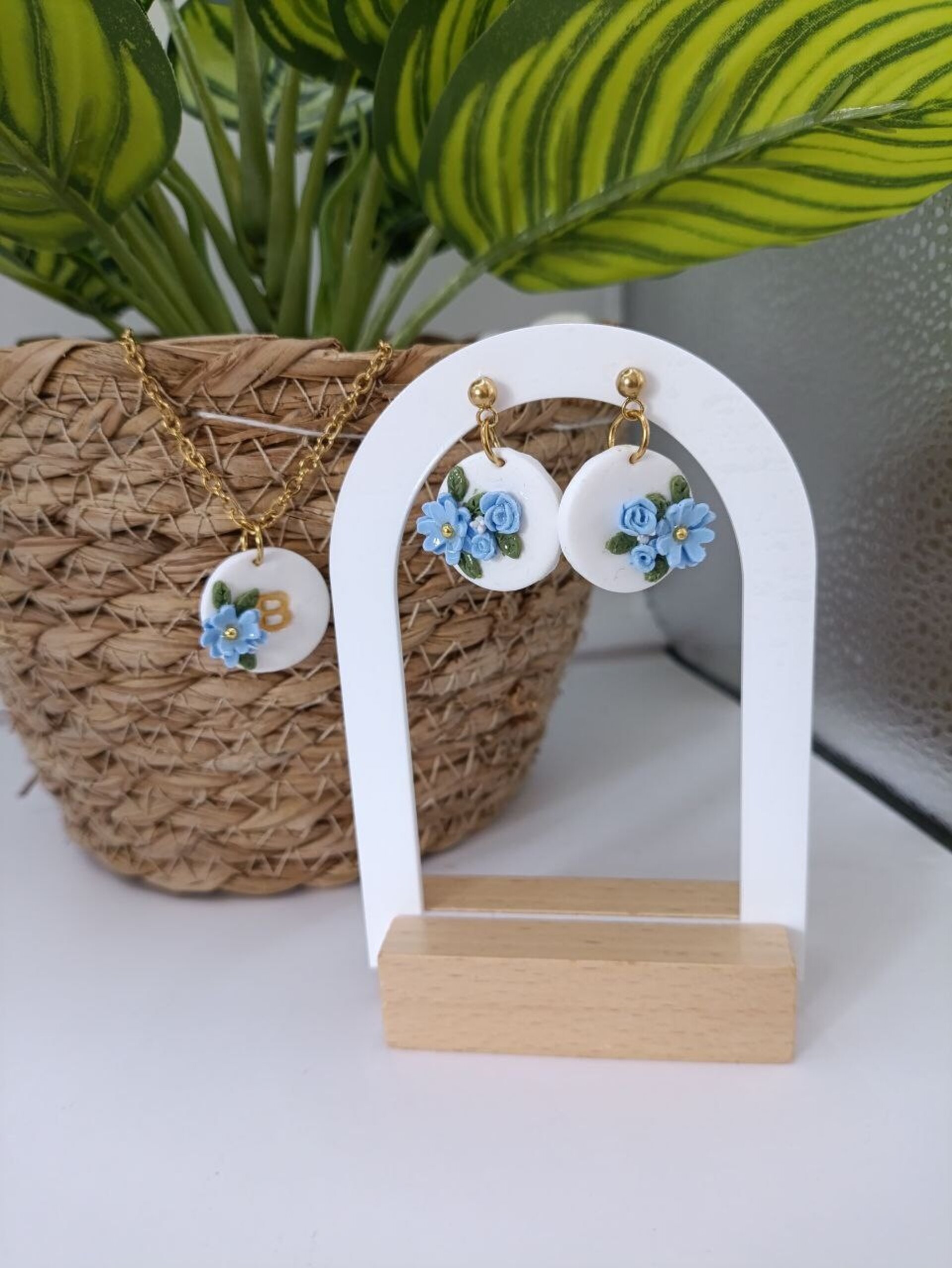 Conjunto de pendientes y colgante personalizado - 6