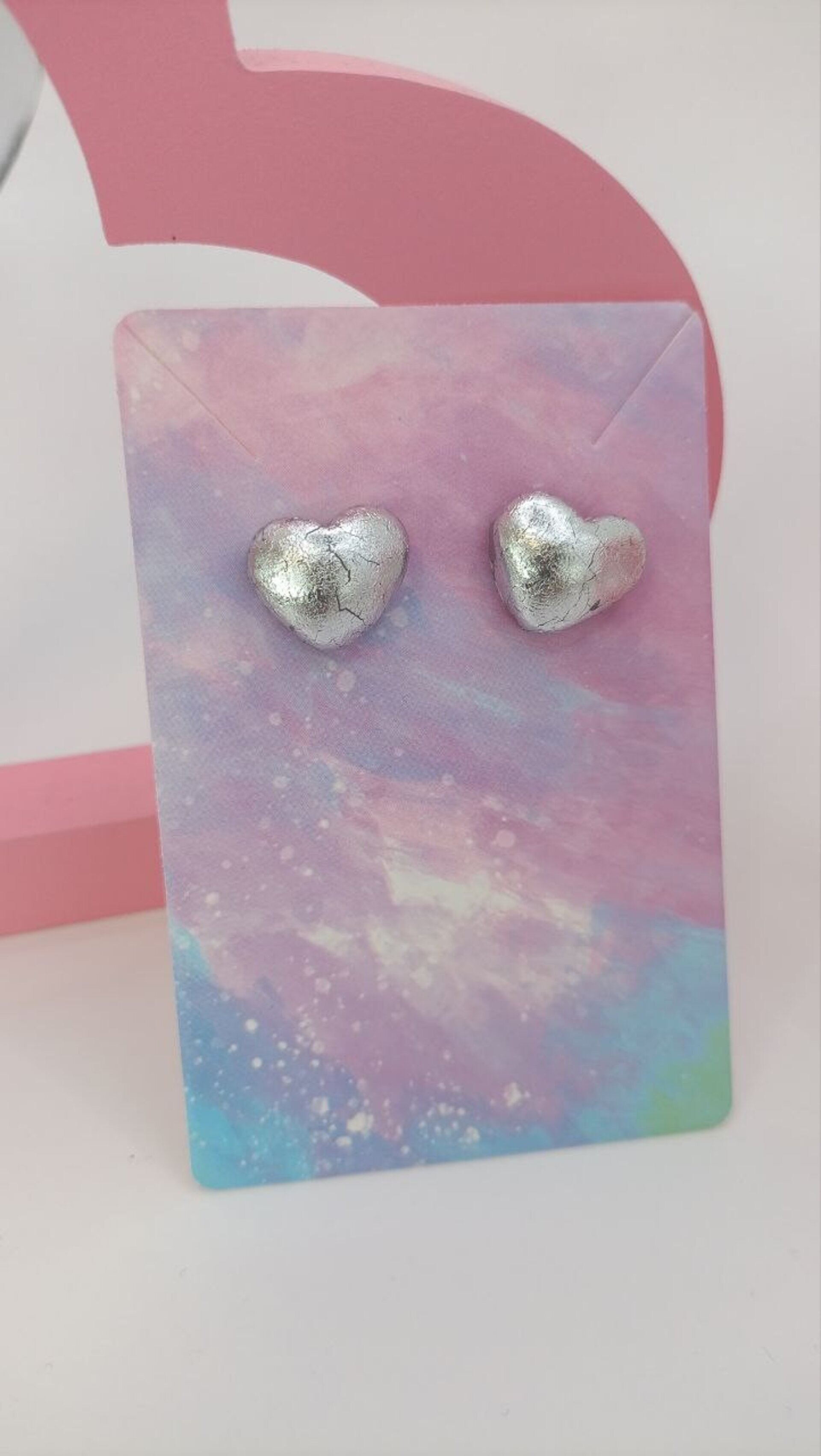 Pendientes pequeños de arcilla polimerica Amor plateado - 4